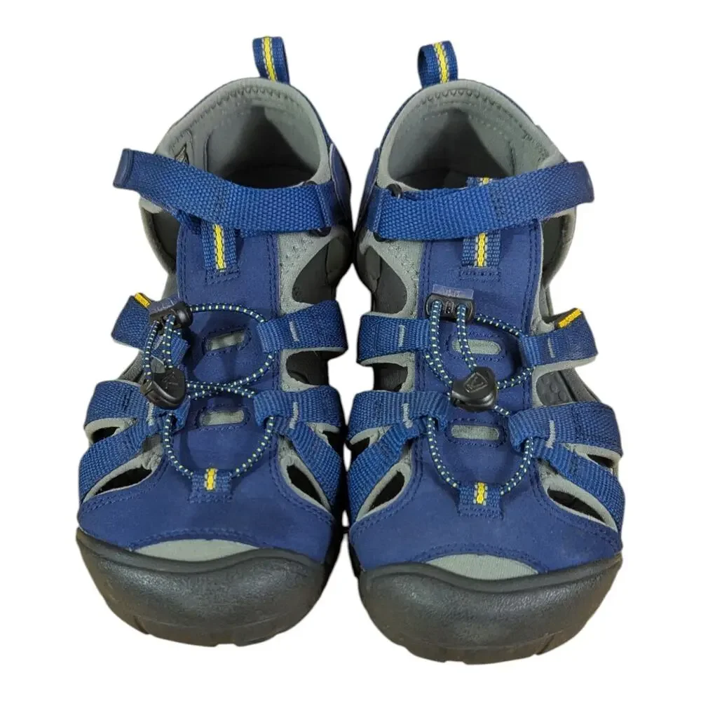 Keen Newport H2 Blue Closed Toe Adjustable Strap Hiking Mens Sandals sz 6 Youth
